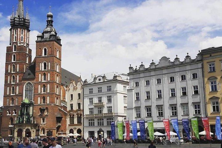 Budapest to Krakow private transfer