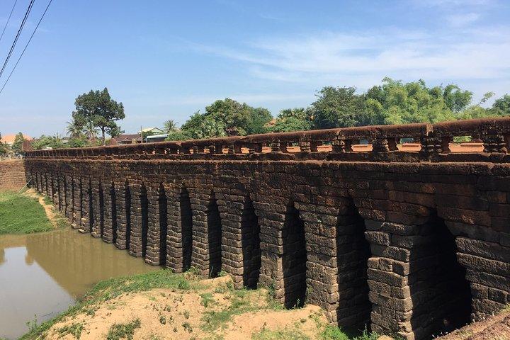 Private One Day Tour To Sombo Prei Kuk, Kompong Kdey Bridge and Kompong Kleang