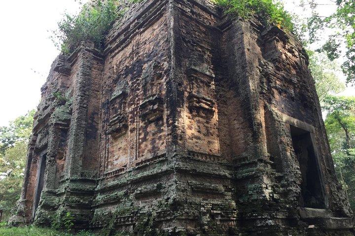 Private One Day Tour To Sombo Prei Kuk, Kompong Kdey Bridge and Kompong Kleang