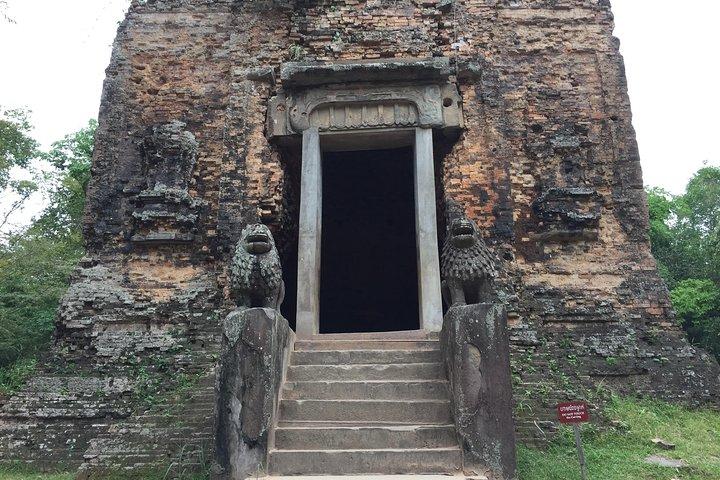 Private One Day Tour To Sombo Prei Kuk, Kompong Kdey Bridge and Kompong Kleang