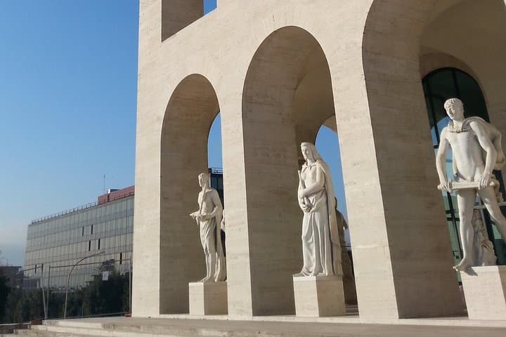 Fascist Rome Tour - The Phantom of Mussolini