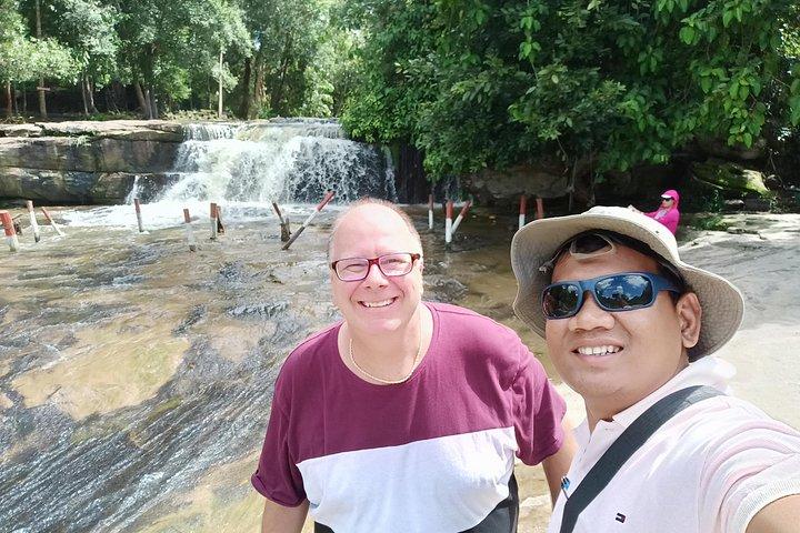 1 Day Private Tour Banteay Srei & Kulen Mountain & Beng Mealea