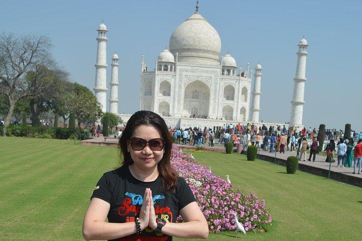 Agra Car tours