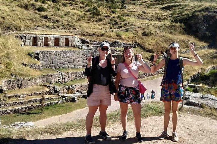 Cusco City Tour: Sacsayhuaman Qenqo PucaPucara and Tambomachay