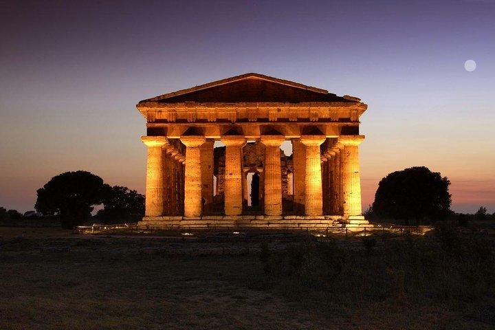 Paestum Private: Temples & Archaeological Museum with Your Local Archaeologist