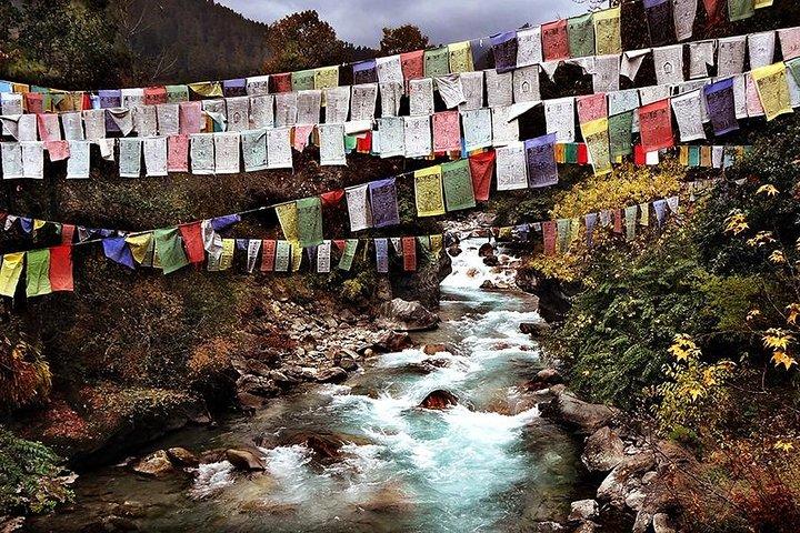 6 Nights Glimpse of Bhutan Tour