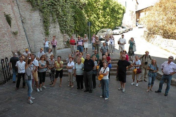 Assisi Private Walking Tour including St. Francis Basilica