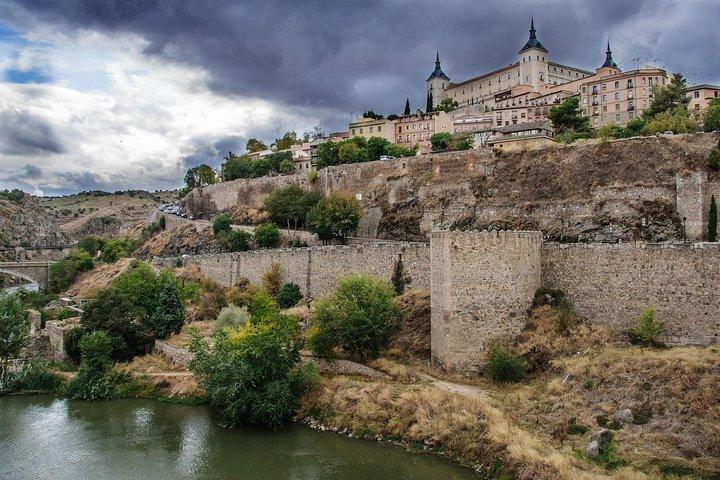 Private Spanish Speaking Driver to Toledo from Madrid 8-5 hours