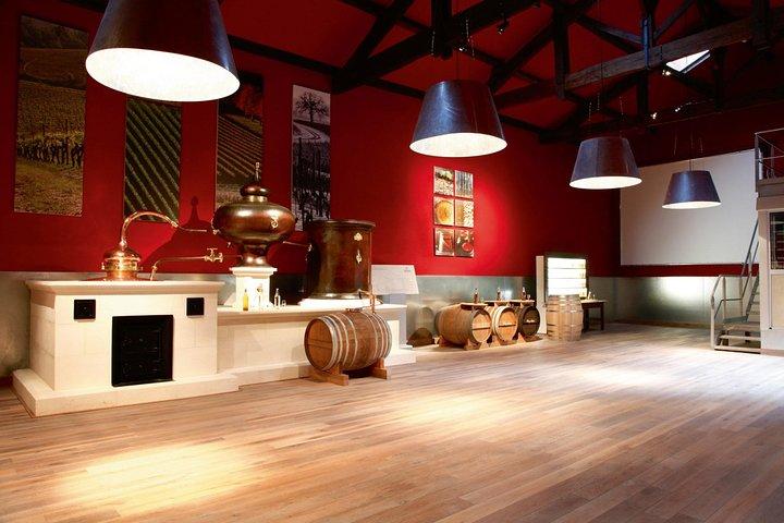 Private Full Day Tour to Cognac from Bordeaux