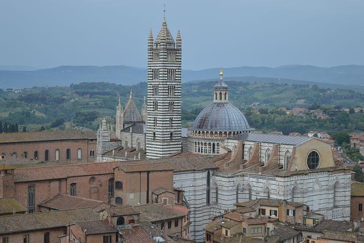 Exclusive Private tour To Siena and San Gimignano