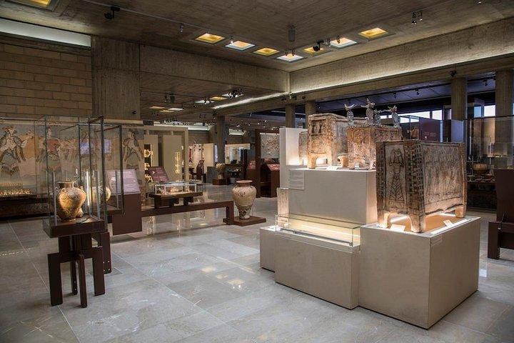 Thebes & Chalkida Island Private Tour from Athens