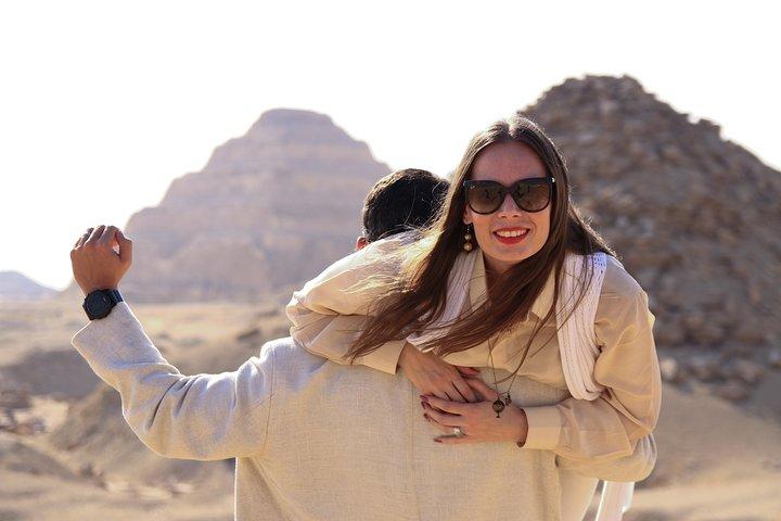 Day Tour to Giza Pyramids Memphis City Dahshur and Saqqara Pyramids