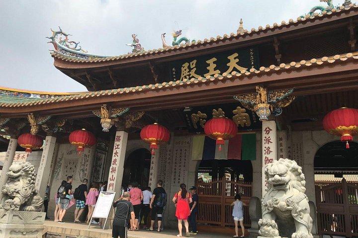 Private Day Tour to Gulangyu Island and other city attraction from Xiamen