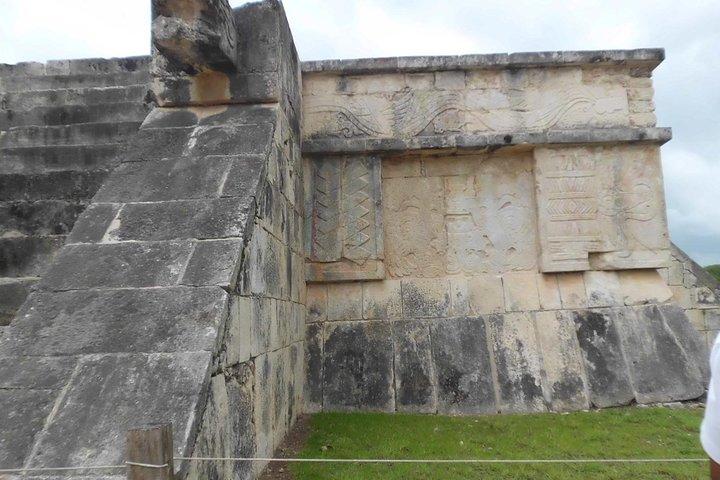 Chichen Itza and Dos Cenotes Experience from Cancun
