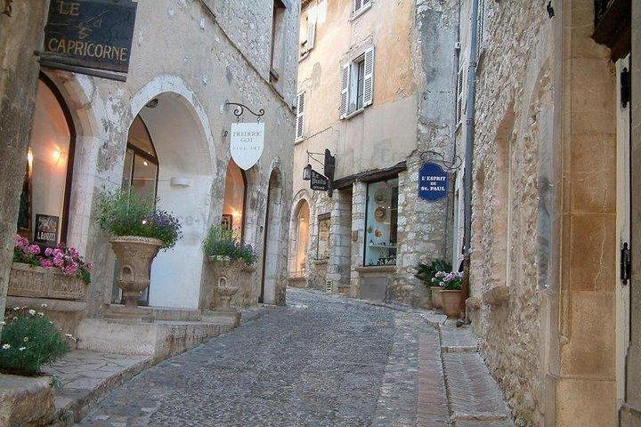 Self Guided Antibes, Cannes & Saint Paul de Vence from Nice