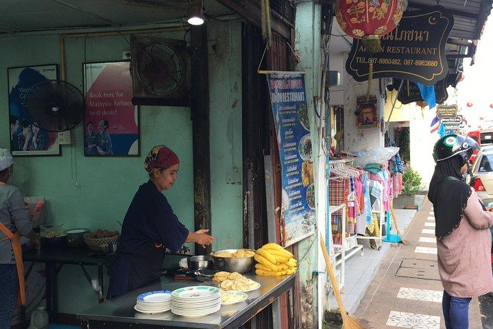Phuket Night Food Walking tour