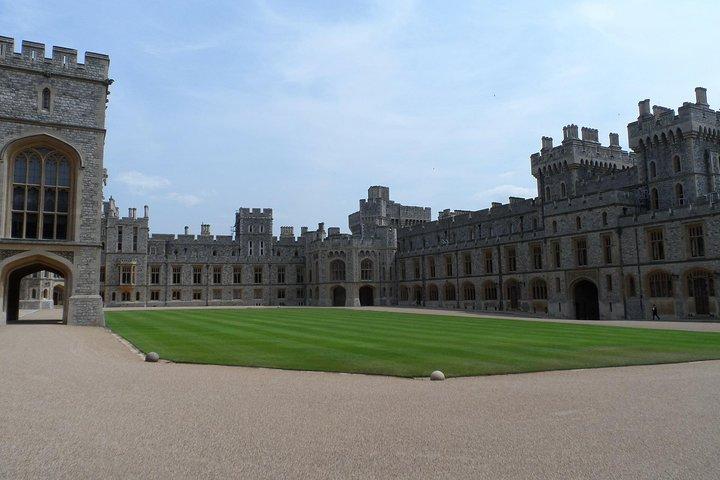Royal Windsor, Oxford & Cotswold Private Tour