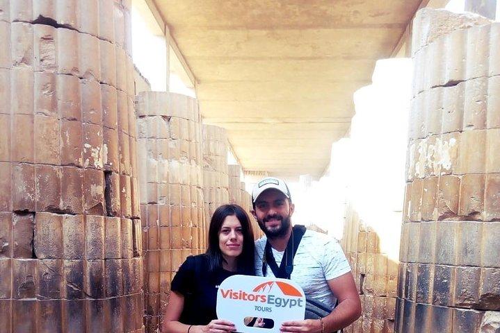 Day Tour at the Pyramids, Sphinx and The Egyptian Museum