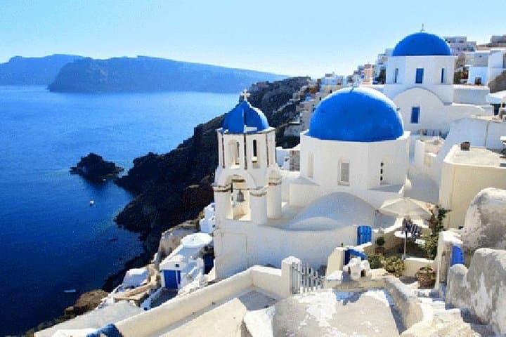 5-Day Greece Group Tour - Delphi, Meteora, Mykonos & Santorini