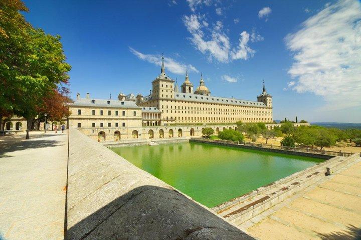 El Escorial, Valley & Segovia day tour from Madrid