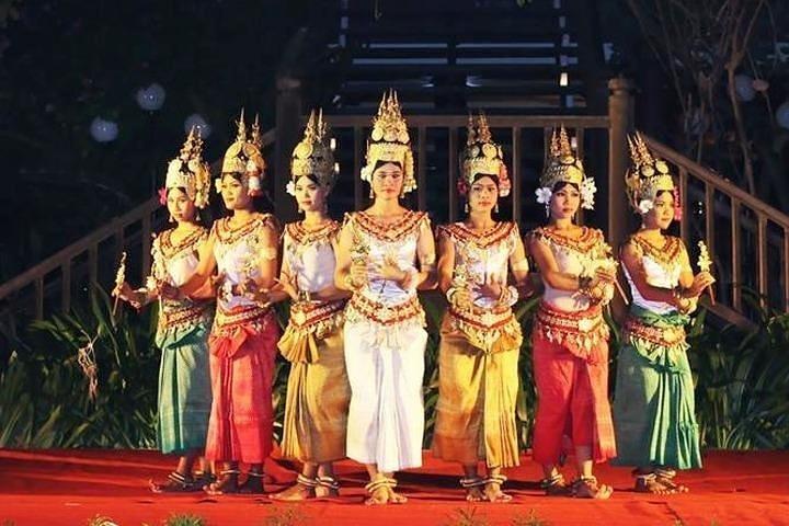 Apsara Dance Performance - Including Buffet Dinner & Hotel Pickup