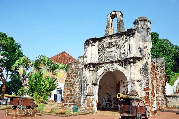 Singapore City Hotels To Kuala Lumpur City Hotels En-route Malacca Heritage Tour