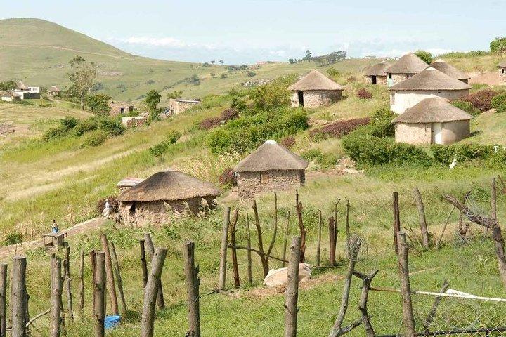 Full Day-Drakensberg-MandelaCaptureSite-HowickFalls-MidlandsMeander from Durban