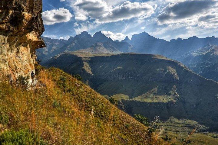 Full Day-Drakensberg-MandelaCaptureSite-HowickFalls-MidlandsMeander from Durban