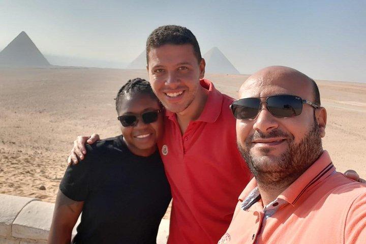 4-Day Tours around Giza pyramids ,Cairo city , Luxor and Alexandria