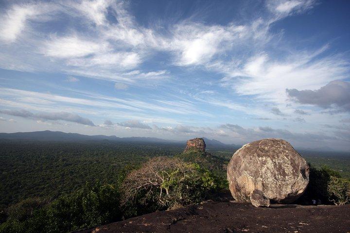 Pidurangala Rock Day Tour From Colombo.