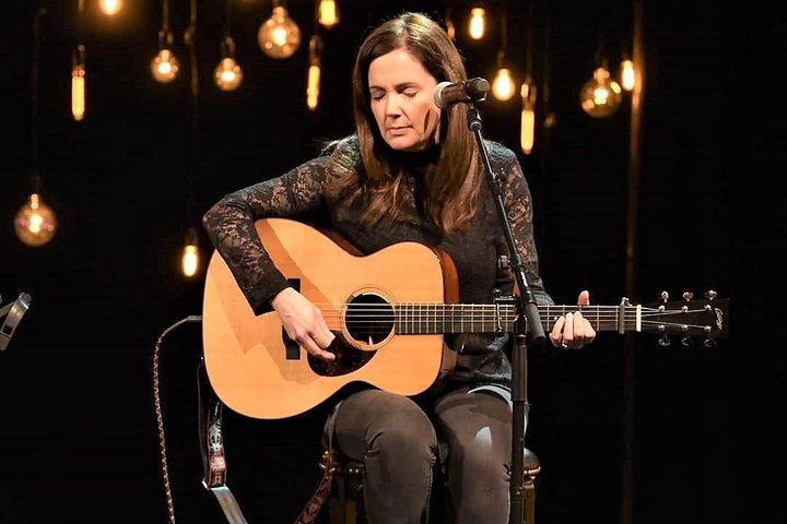 Songwriter Session Performance & Country Music Hall of Fame Combo