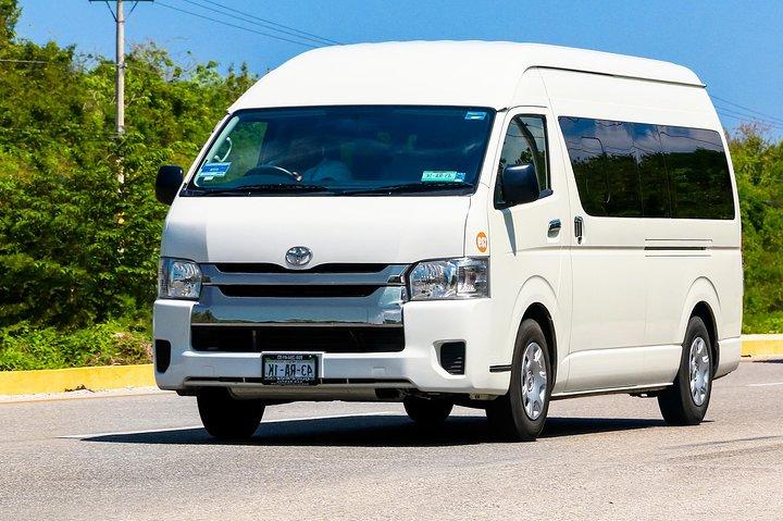 Private Departure Transfer from Phuket Hotel to Phuket Airport