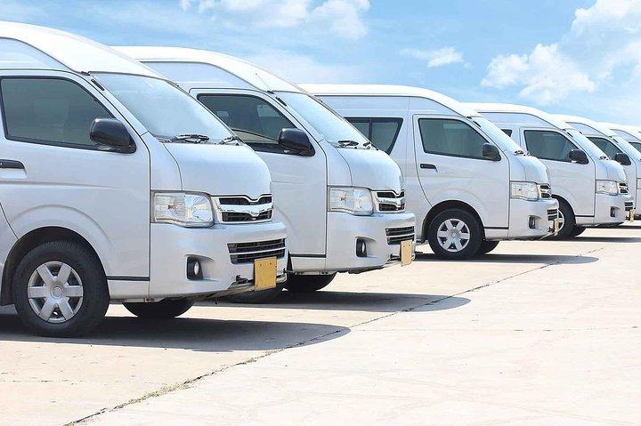 Private Arrival Transfer from Phuket Airport to Hotel (SHA Plus)