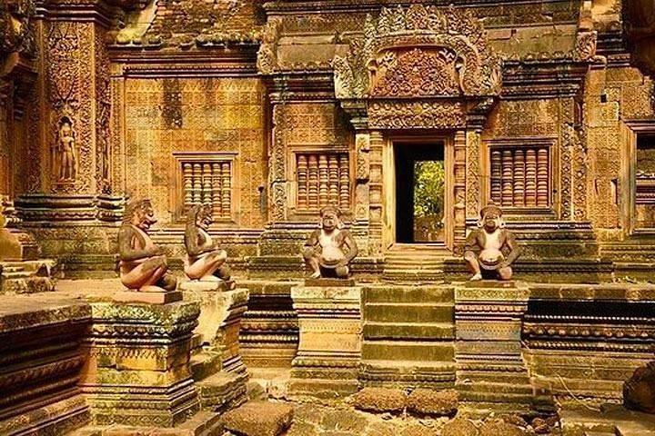 Fullday Banteay Srei Excursion - Pick up and drop off