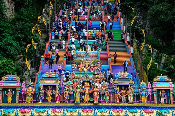 Private Genting Highland Tour With Cable Car Ride & Batu Caves