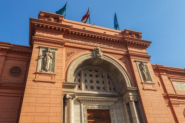 Private Tour: Full Day Tour to the Egyptian Museum Citadel and Khan El Khalili bazaar