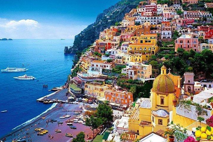 Pompeii, Positano and Amalfi Coast Private Day Tour from Rome