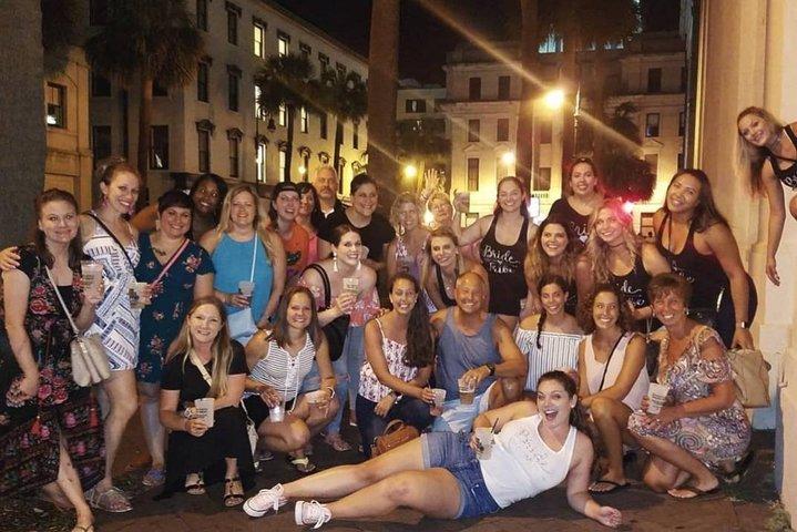 Creepy Crawl Night-Time Haunted Pub Walking Tour of Savannah's Historic District