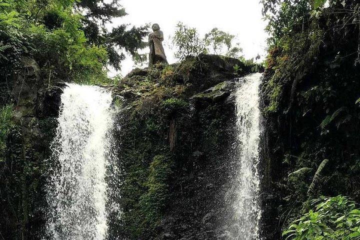 Kinukamori Waterfalls, Ancient Caves & Cultural Day Tour