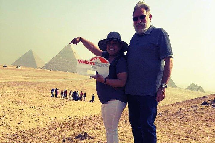 Private Day Tour at the Pyramids & Sphinx