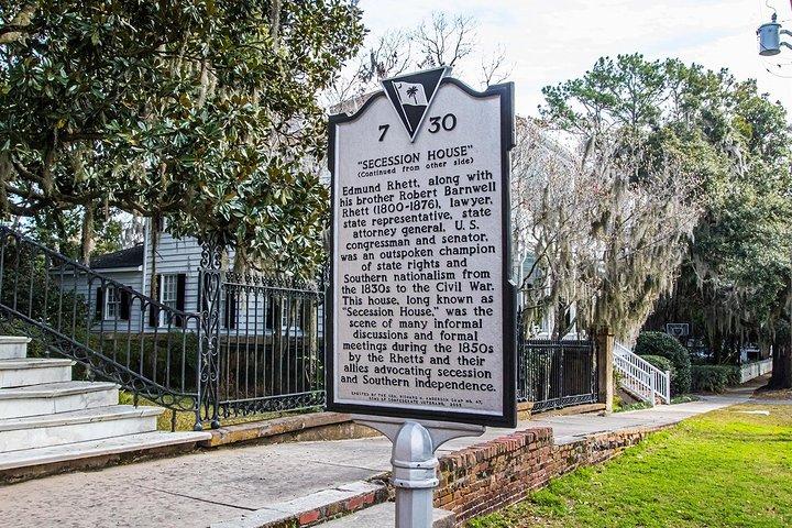 Beaufort City Minibus Tour