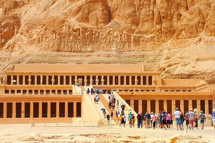Package deal Hot Air Balloon Ride & Full Day Luxor Tour w/Guide Lunch