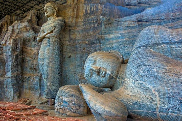 Polonnaruwa Ancient City All Inclusive Day Tour From Sigiriya