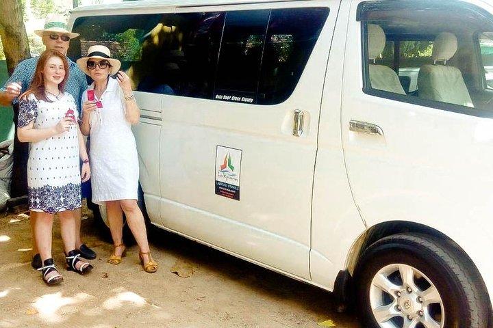 Udawalawe City to Hikkaduwa City Private Transfer
