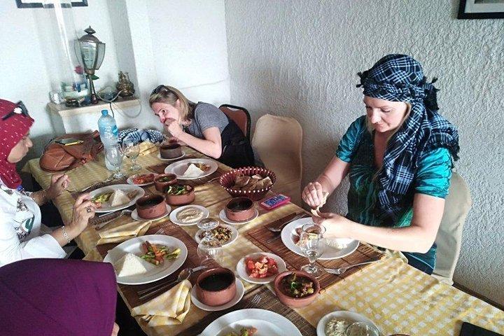 Giza Pyramids and The Museum from Sharm El Sheikh with Lunch