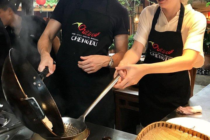 Half-Day Professional Mapo Tofu Cooking with a Local Market Visit
