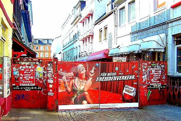 English Reeperbahn Tour – Experience Hamburg’s Sinful Side