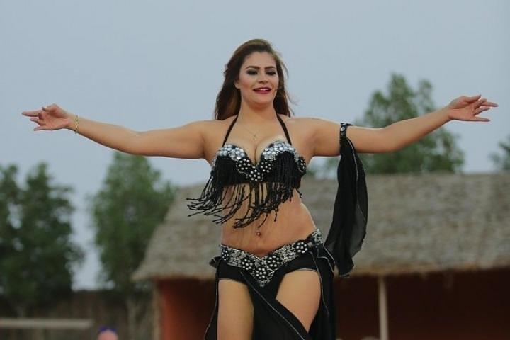 Evening Desert Safari + Quad Bike, Dune Bashing & BBQ Dinner & Live Show
