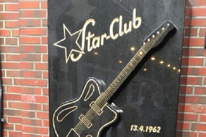 Reeperbahn St. Pauli Tour – pleasure and vice on the neighbourhood