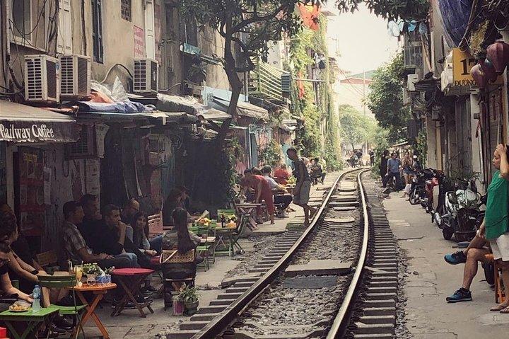 Hanoi: Vietnam History & Culture, insights with a local